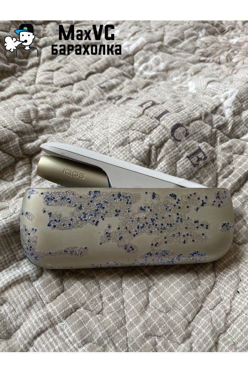 Iqos A1406 із залишками лаку